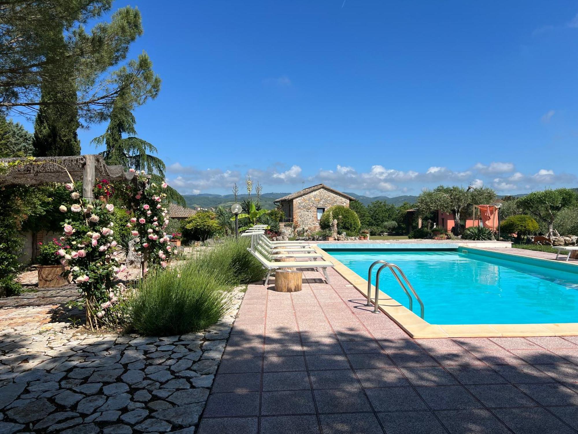 Le Case Di Lisetta Holiday Homes Corciano Luaran gambar