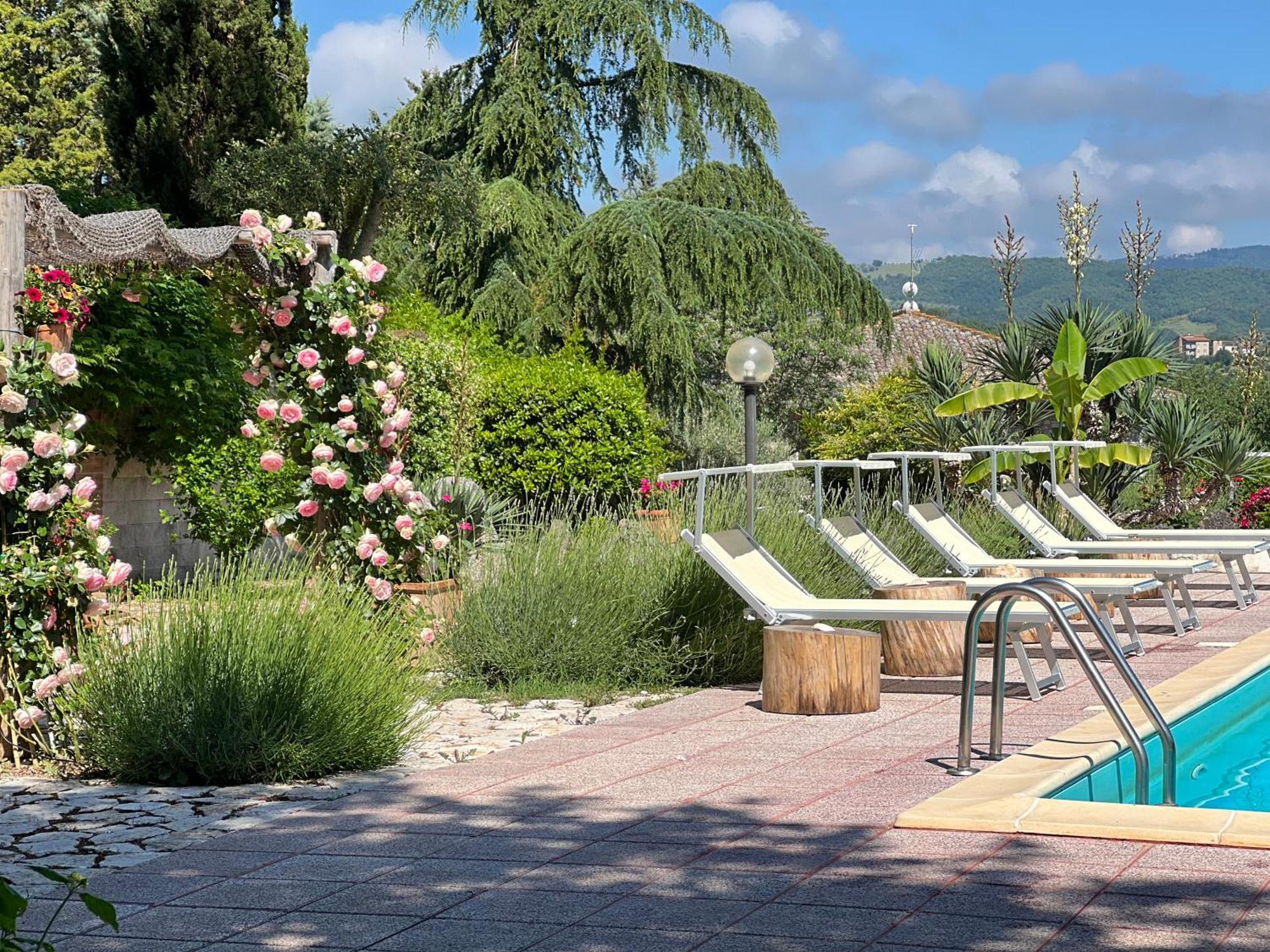 Le Case Di Lisetta Holiday Homes Corciano Luaran gambar